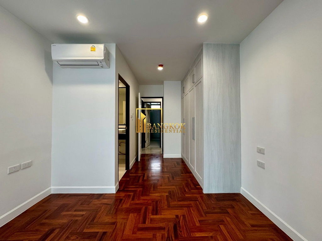 picture Generously Sized 3 Bedroom Apartment in Phrom Phong - BR0450AP - 40/53