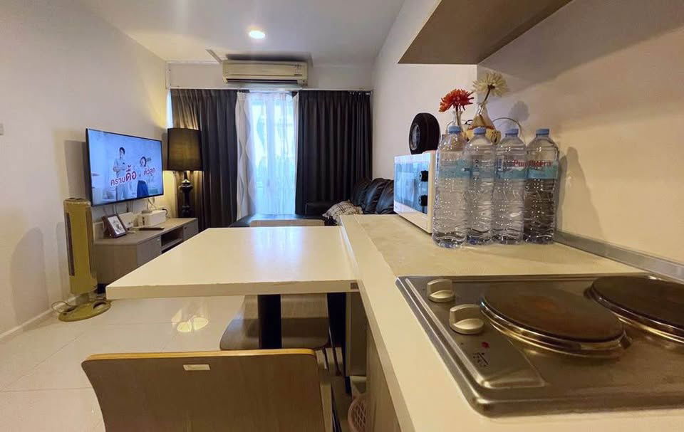picture Urgent Rent!! Great Price! Beautifully Decorated Unit at Whizdom Punnawithi Station - 4/12