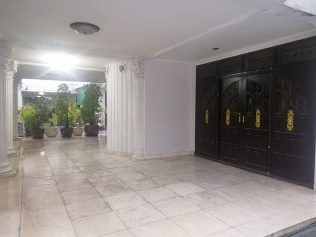 picture FOR RENT  HOUSE PROPERTY  35000 BAHT per MONTH - 17/19