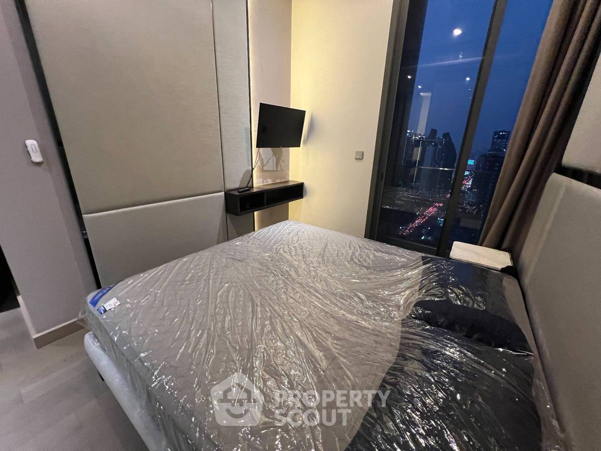 picture 2-BR Condo at The Esse At Singha Complex near MRT Phetchaburi (ID 390885) - 18/21