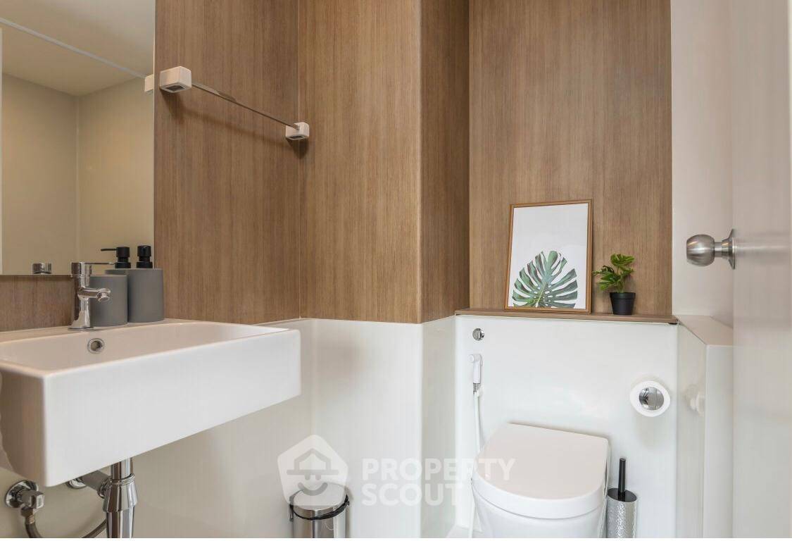 picture 2-BR Condo at Blossom Condo @ Sathorn-Charoenrat near BTS Surasak (ID 514647) - 9/12