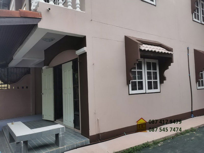 รูป ขายด่วนบ้านแฝด 2 ชั้น 31 ตรว. อยู่สุขุมวิท107 ใกล้รฟฟ.-แบริ่ง รร.เซนต์โยเซฟบางนา - รูปที่ 39/43