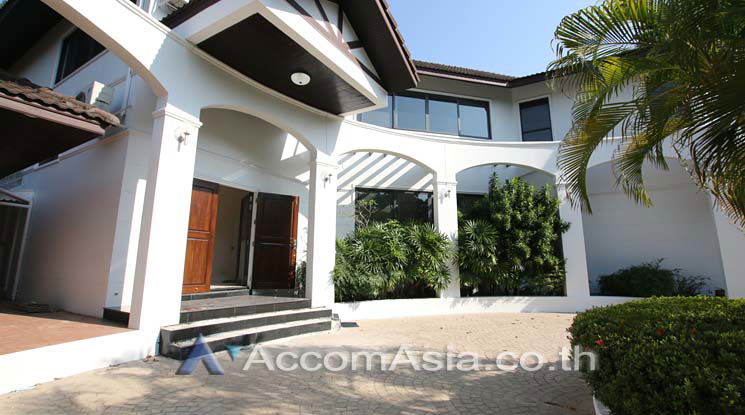 รูป 🔼🔽 AccomA 📩 Pet friendly 5 BR House @Panya Pattanakarn Village (54937) - รูปที่ 2/14