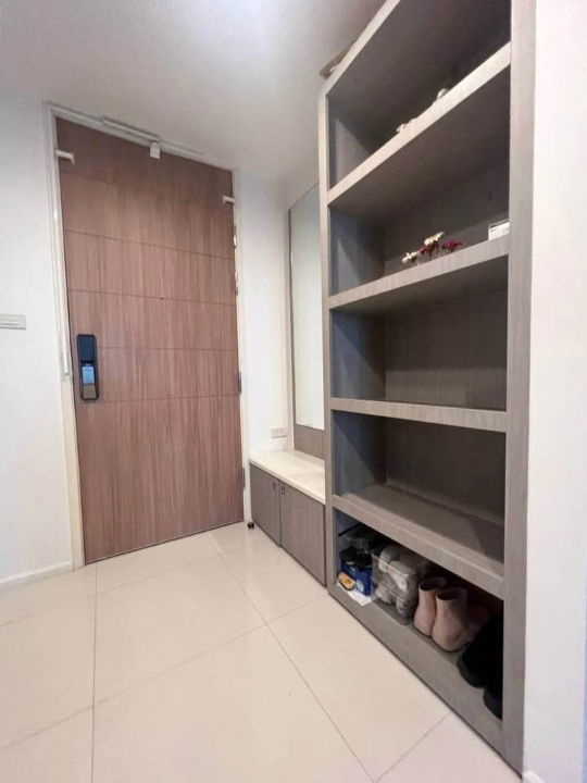 picture Urgent Rent!! Great Price! Beautifully Decorated Unit at Whizdom Punnawithi Station - 6/12