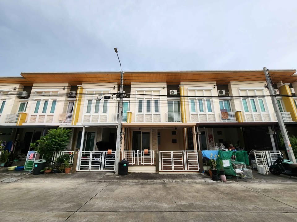 รูป R2624 ให้เช่าทาวน์โฮม 2 ชั้น โกลเด้นทาวน์ เฉลิมพระเกียรติ-สวนหลวง (ว่างค่ะ) - รูปที่ 2/14