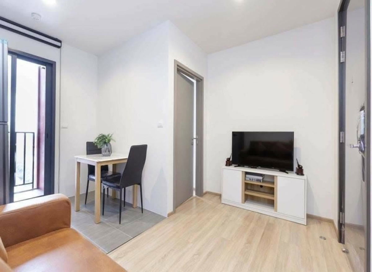 picture *** Condo for Rent : The Base Garden-Rama9 1 Bedroom High floor Fully furnished *** - 3/8