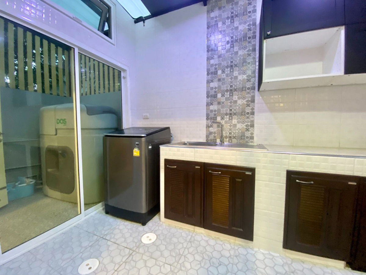 picture House for Rent : Brand New Home near Mega Bangna (Rt-01) - 15/21