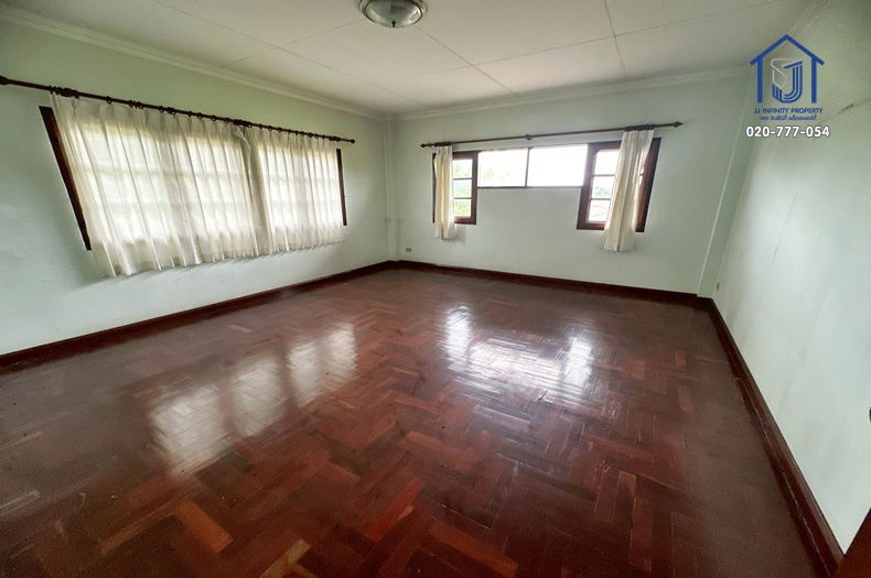 รูป ขายบ้านเดี่ยว2 ชั้น หมู่บ้านเมืองเอก โครงการ4 ถนนเอกทักษิณ ซอยพหลโยธิน87 ติดอาร์เอสยู วิสต้า กอล์ฟคอร์ส - รูปที่ 13/25