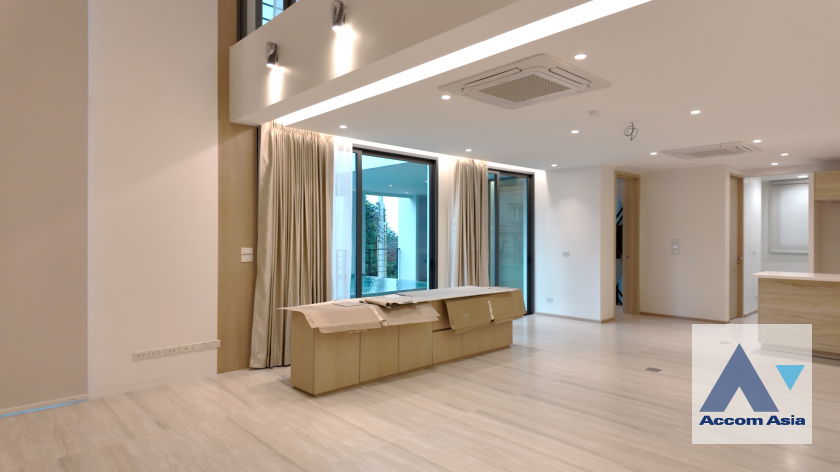 picture 🔼🔽 AccomA 📩 Newly Built Detached House || BTS Phrom Phong (AA42727) - 2/17