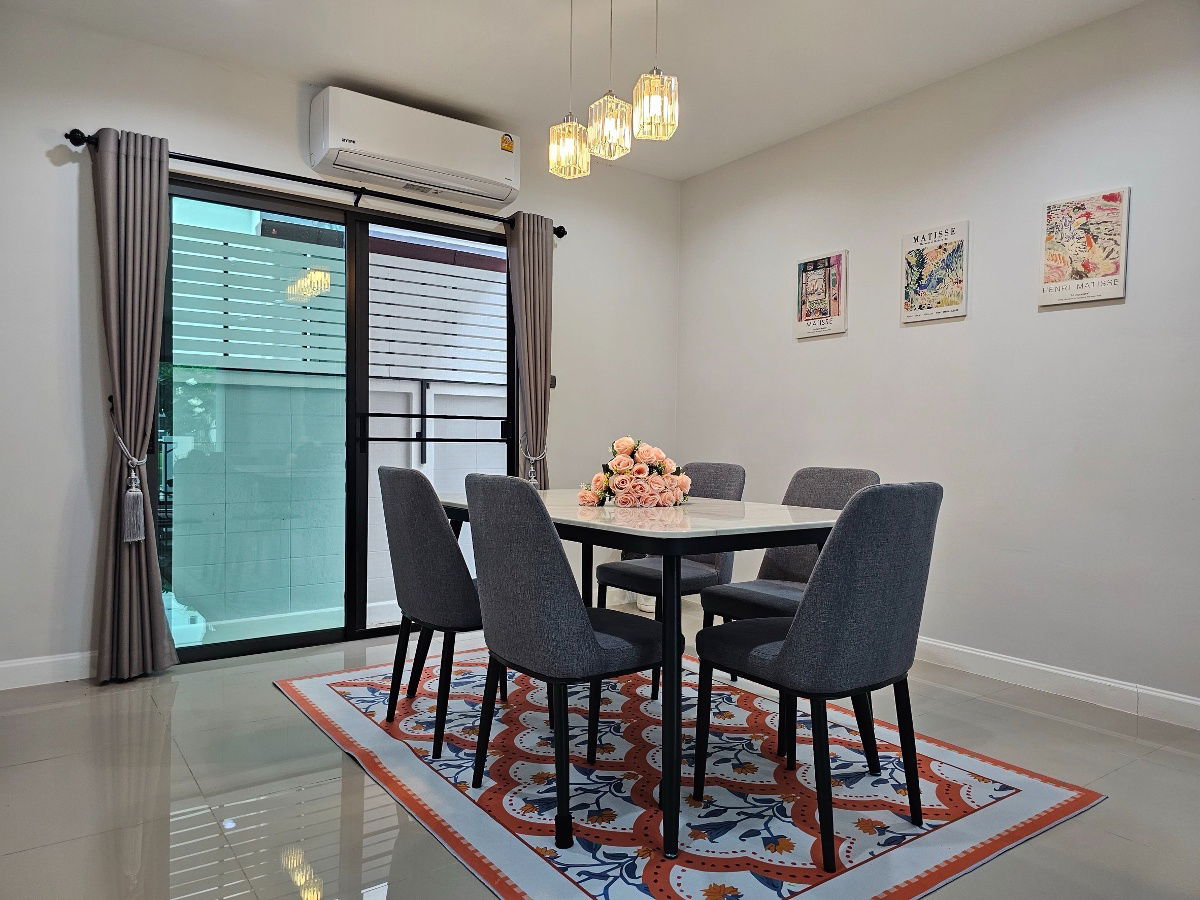 picture 2-storey detached house for rent in Kanchanok Village 12, near Unity International School. Call 082-532-3935. - 7/38