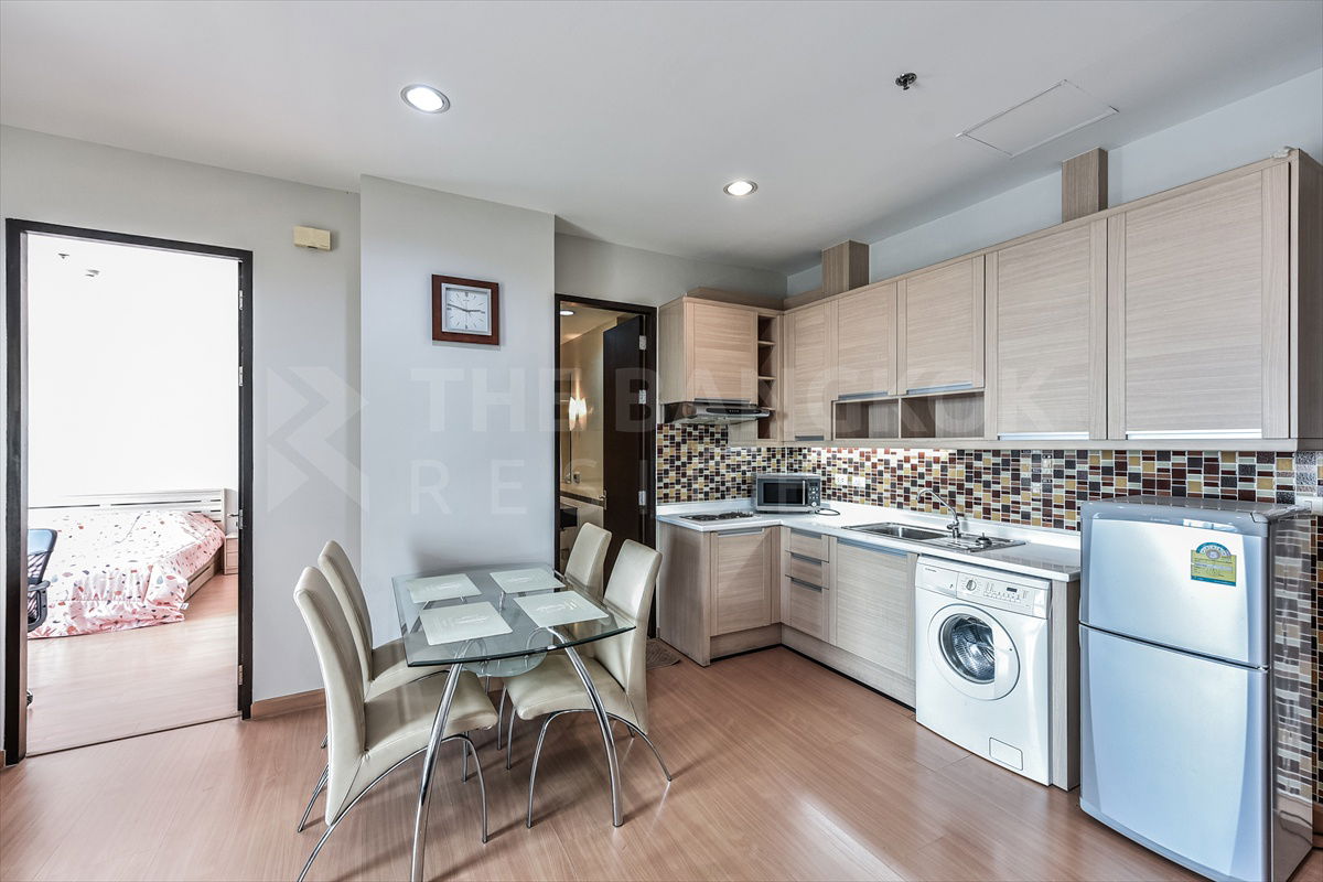 picture  Baan Klang Krung Siam Pathumwan ⚡ Complete Furniture & Appliances ✨ Close to BTS Ratchathewi  - 4/8