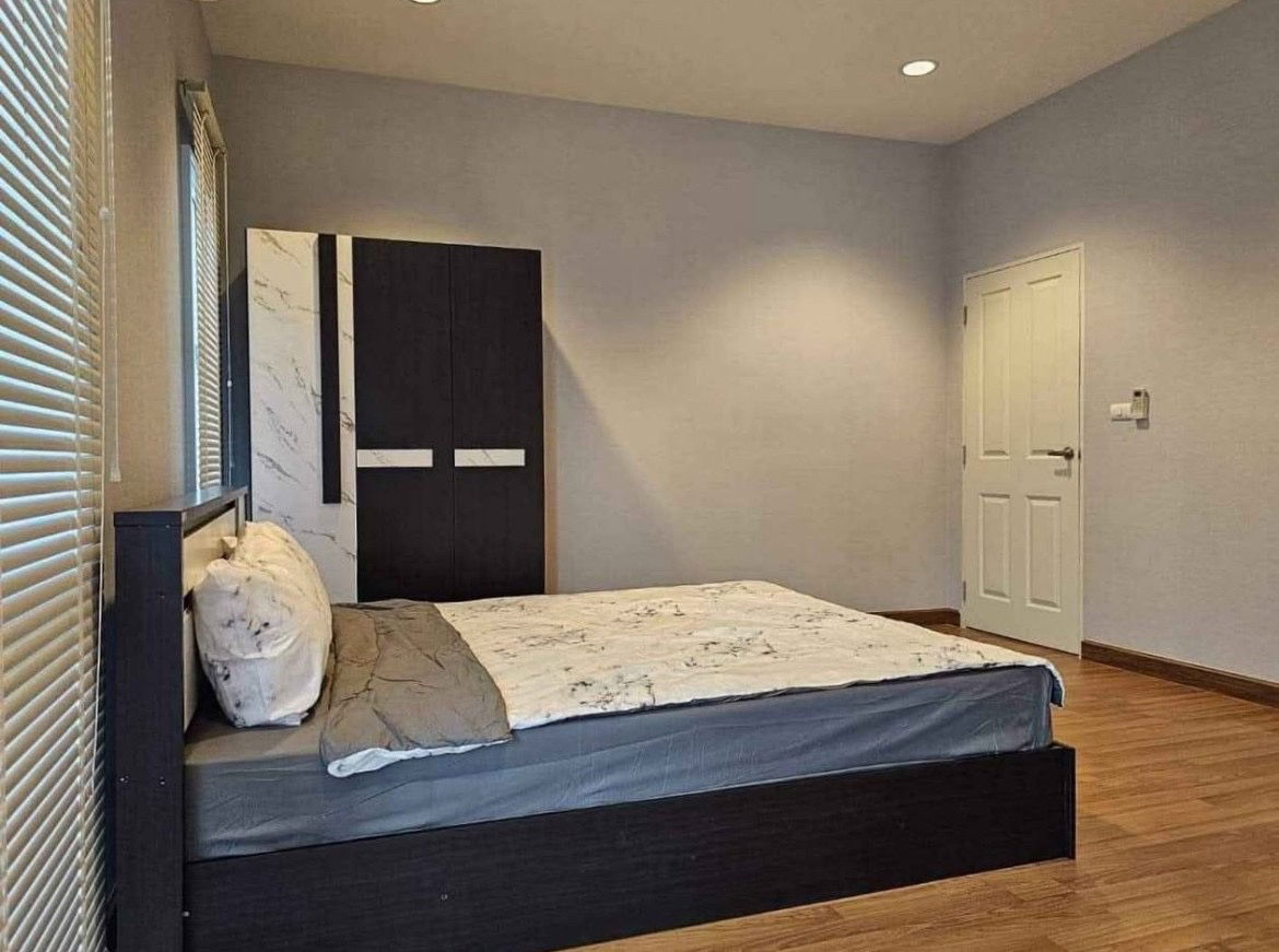 picture #R5749 🎉 180868 House for rent Home On Green Village 2 - 16/19