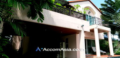 Houses for rent Sukhumvit Road : 🔼🔽 AccomA 📩 Private Swimming Pool 4 BR House in Khlong Ton Nuea (9002001)