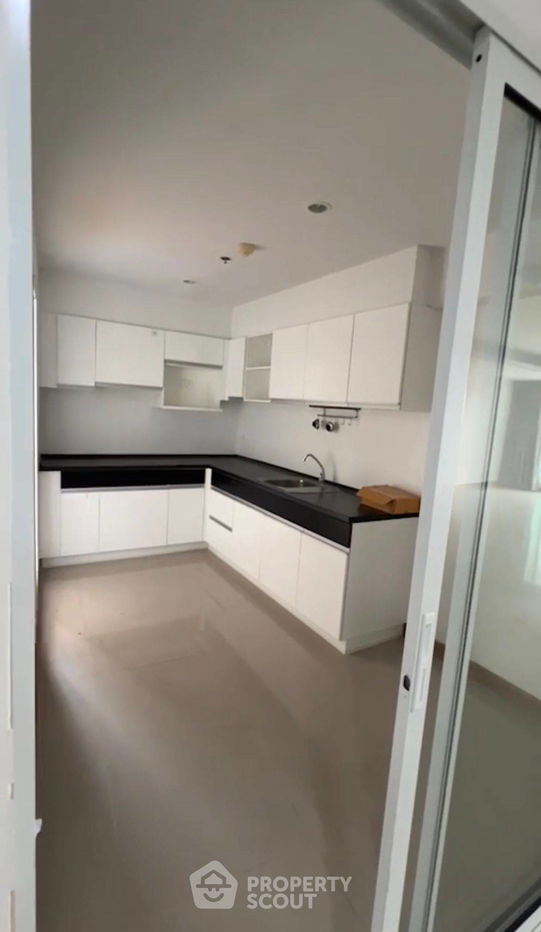 รูป คอนโด 3-ห้องนอน ที่ ศุภาลัย ริเวอร์ รีสอร์ท เจริญนคร ใน สำเหร่ (ID 378101) - รูปที่ 6/14