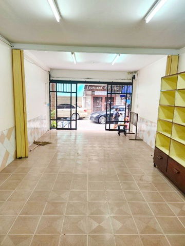 picture Soi PhayaThai Phah12-22 BTS SaphanKhwai 640m. BTS Ari 1km. For rent commercial building 3.5-storey - 3/8