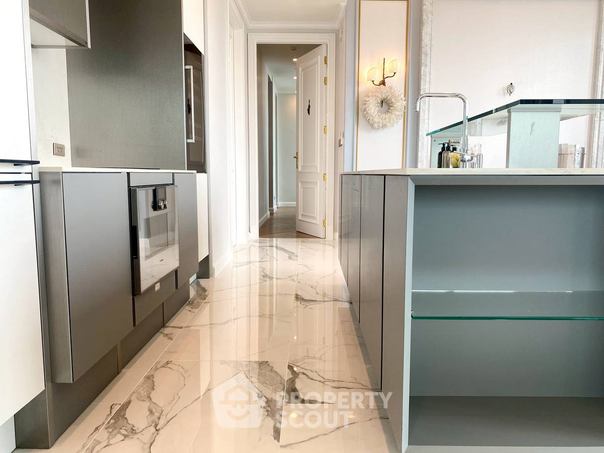 picture 2-BR Condo at Marque Sukhumvit near BTS Phrom Phong (ID 2259648) - 2/11