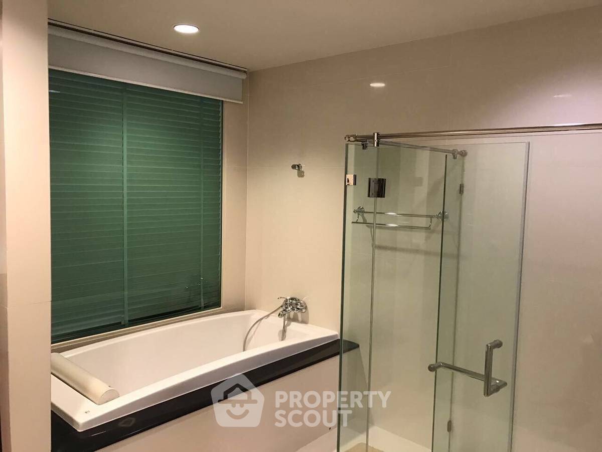 picture 2-BR Condo at The Address Chidlom near BTS Chit Lom (ID 514383) - 18/23