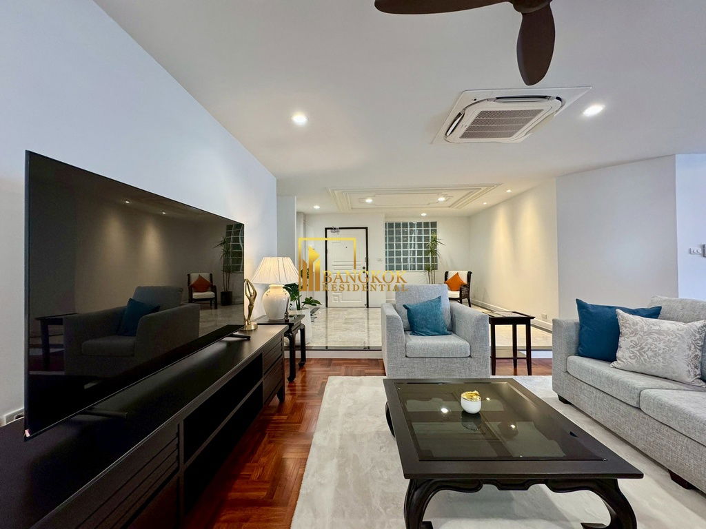 picture Generously Sized 3 Bedroom Apartment in Phrom Phong - BR0450AP - 4/53