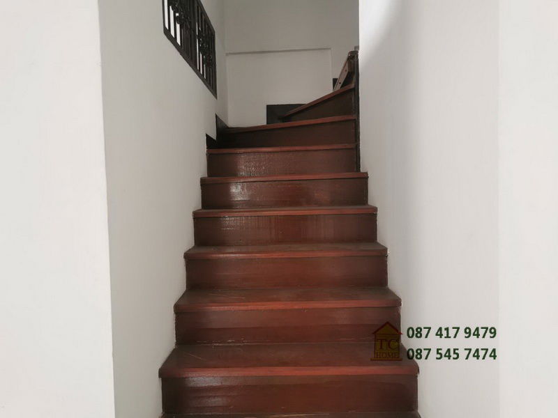 รูป ขายด่วนบ้านแฝด 2 ชั้น 31 ตรว. อยู่สุขุมวิท107 ใกล้รฟฟ.-แบริ่ง รร.เซนต์โยเซฟบางนา - รูปที่ 23/43