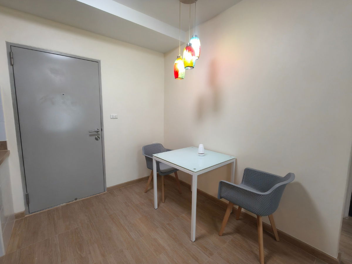รูป 🏢 ให้เช่าสุดคุ้ม! ห้องใหญ่ 2 นอน 2 น้ำ ใจกลางสะพานควาย | พหล เมโทร คอนโด - รูปที่ 10/28