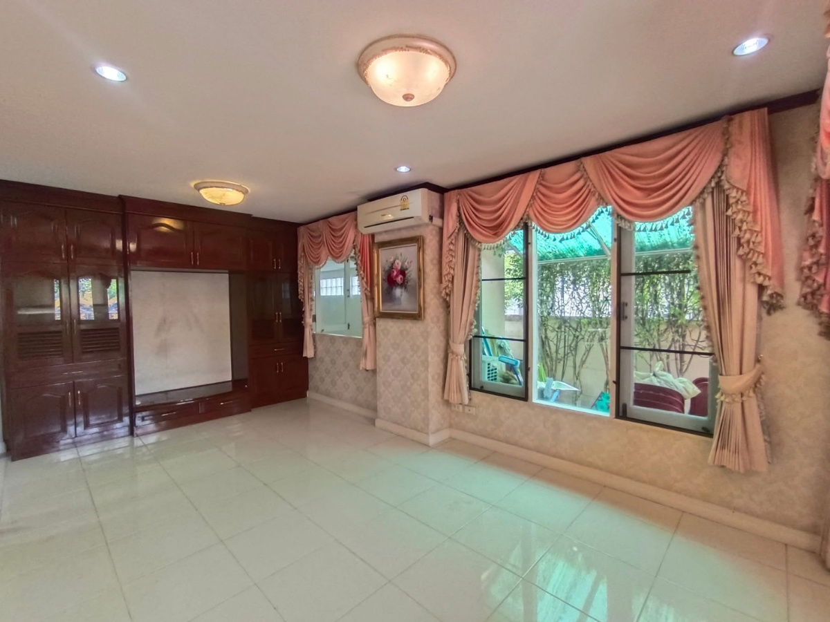 รูป บ้านเดี่ยว 2 ชั้น โครงการเพอร์เฟค เพลส รัตนาธิเบศร์ (ไทรม้า) - รูปที่ 13/20
