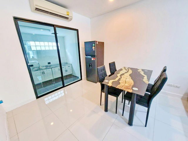 picture Kalpapruek KamnanMaen MRT PhasiCharoen 1.3km. Townhome for rent 3-syorey BaanKlangMuang 17sq.wa. 210 - 7/8