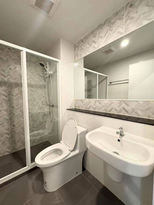 picture Condo Regent Home Bangna For Rent 1 bedroom  - 9/9