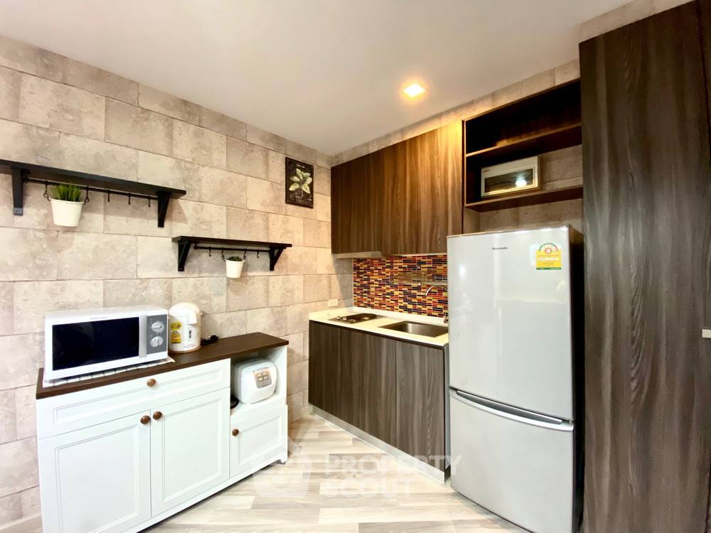 picture 2-BR Condo at Vento Condo in Lat Phrao (ID 386386) - 10/15