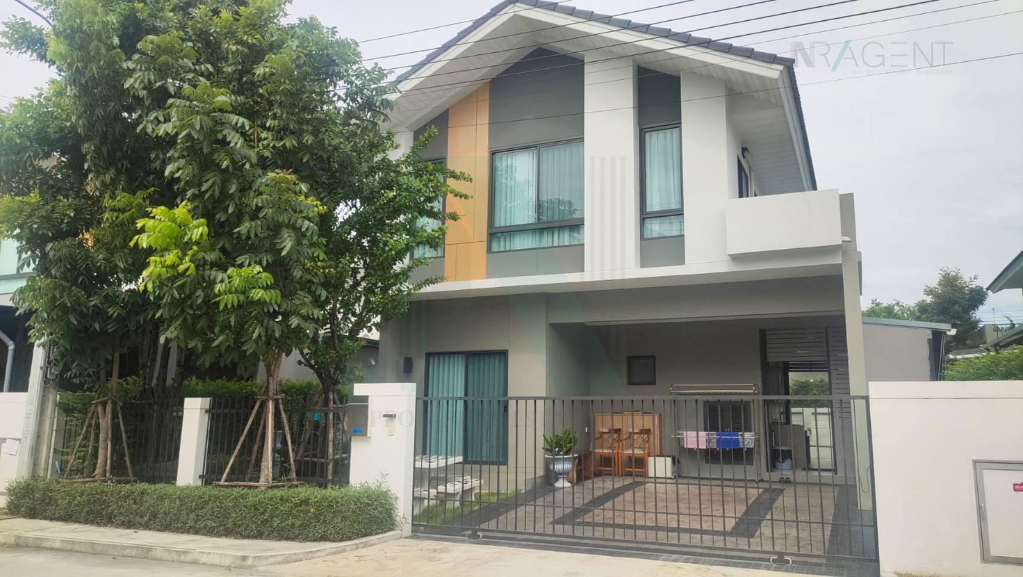 picture For Sell Condo PERFECT PLACE RAMKHAMHAENG-SUVARNABHUMI 3 Building 1, Floor 2,3 bed room, Room size 120 sqm - 1/8