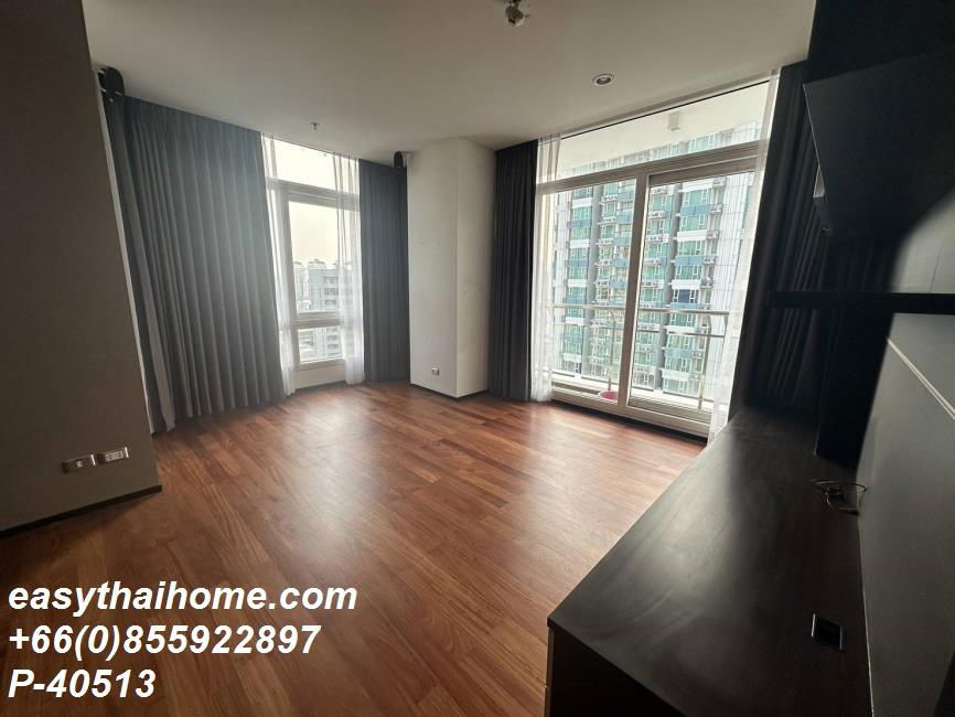 รูป P-40513 ต้องการขายคอนโด เดอะ ไฮท์ Khlong Tan Nuea, Watthana, Bangkok Line Id @easythaihome 085-592-2897 - รูปที่ 4/8
