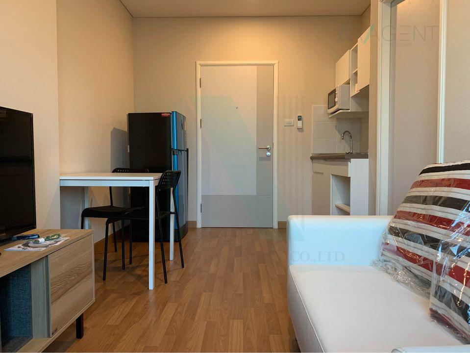 picture 🎉 For Rent Condo LUMPINI PLACE RATCHADA - SATHU Building 1, Floor 12,1 bed room, Room size 28.00 sqm - 3/8