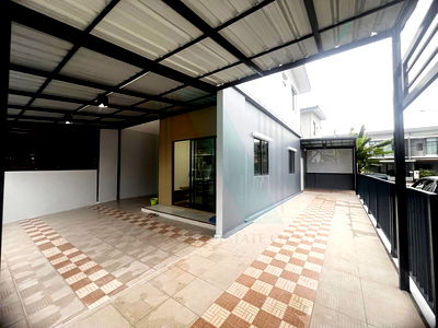 Townhouses for sale Samut Prakarn : 🚩 For Sell Town house PRUKSA VILLE 97 WONGWAEN-ONNUT 2-story 4 bedroom 2 bathroom