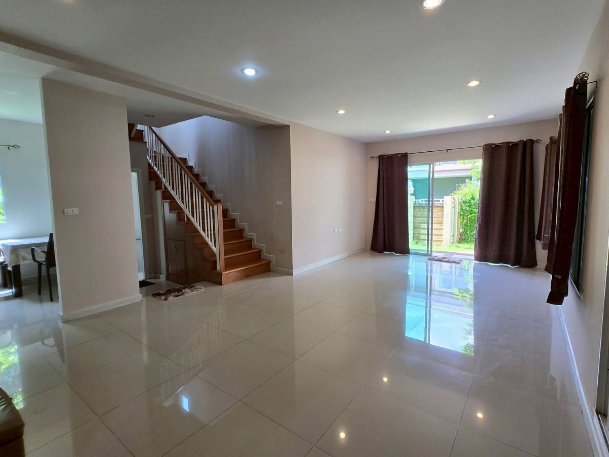 รูป 🏡 ให้เช่า บ้านเดี่ยวหมู่บ้านภัสสร เพรสทีจ รังสิต คลอง 2 ราคาถูกกว่าราคาประเมิน!📍โครงการติดถนนใหญ่ ไม่ต้องเข้าซอย เดินทางสะดวก - รูปที่ 5/12