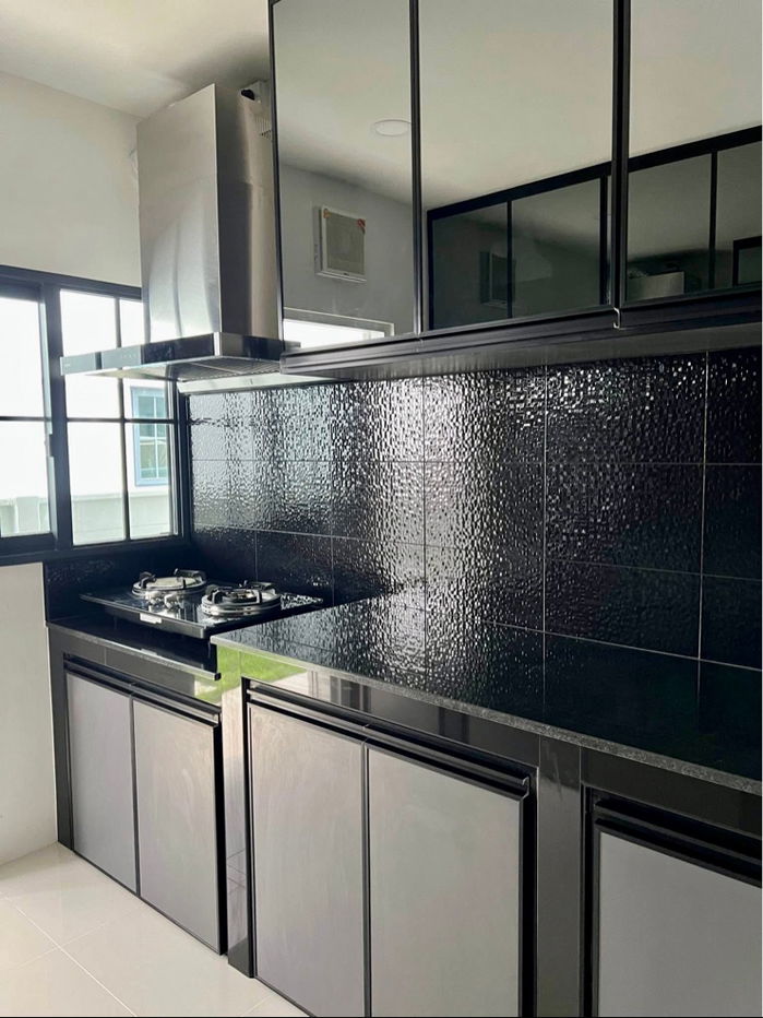 รูป 🏡🔥ให้เช่า บ้านเดี่ยวหลังใหญ่ 280 ตร.ม. 4 ห้องนอน 5 ห้องน้ำ 3 ที่จอด ตกแต่งครบพร้อมเข้าอยู่✨✅ - รูปที่ 6/10
