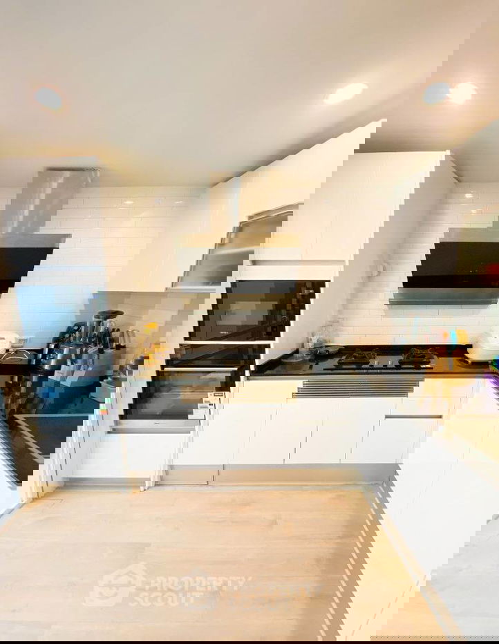 รูป ทาวน์เฮาท์ 3-ห้องนอน ใน สวนหลวง (ID 2032287) - รูปที่ 6/16