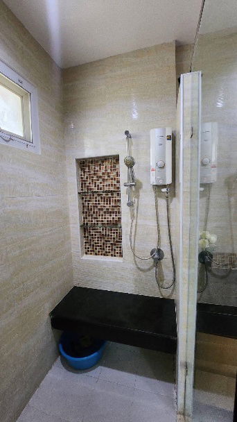picture House for RENT! Close to Town near Ruamchok shopping mall, NIS, 7-11, Tesco Lotus, Homepro, Fresh Market and etc. - 17/20