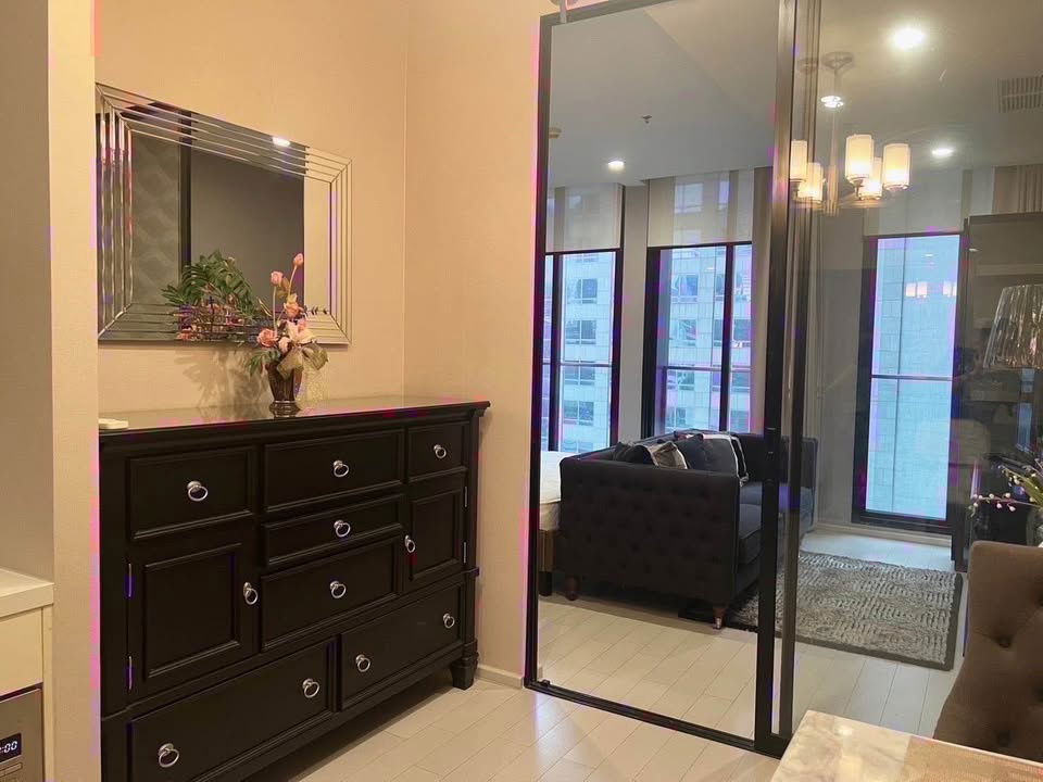 picture TA6096📲Line ID @556ryccg 🚉1 Bedroom 45 sqm Floor14 Noble Ploenchit Fully furnished near BTS Ploenchit & Central Embassy - 8/13