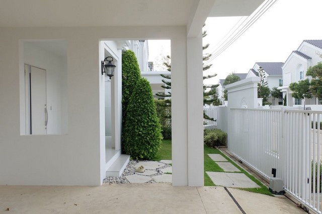 picture Detached House For Rent Chaiyaphruek Bangna Km.15 Samut Prakan - 2/8