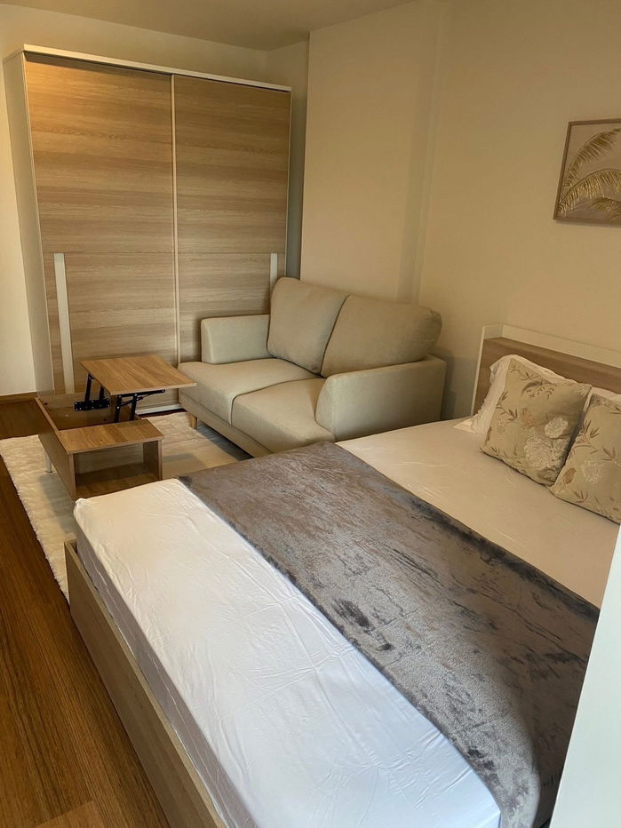 รูป ให้เช่า 𝗟𝘂𝗺𝗽𝗶𝗻𝗶 𝗖𝗼𝗻𝗱𝗼𝘁𝗼𝘄𝗻 𝗘𝗸𝗮𝗰𝗵𝗮𝗶 𝟰𝟴 🏡 𝟴,𝟬𝟬𝟬 มีเครื่องซักผ้า‼️#ตอบแชทไว 🔥🔥  รหัส M1402 - รูปที่ 2/7