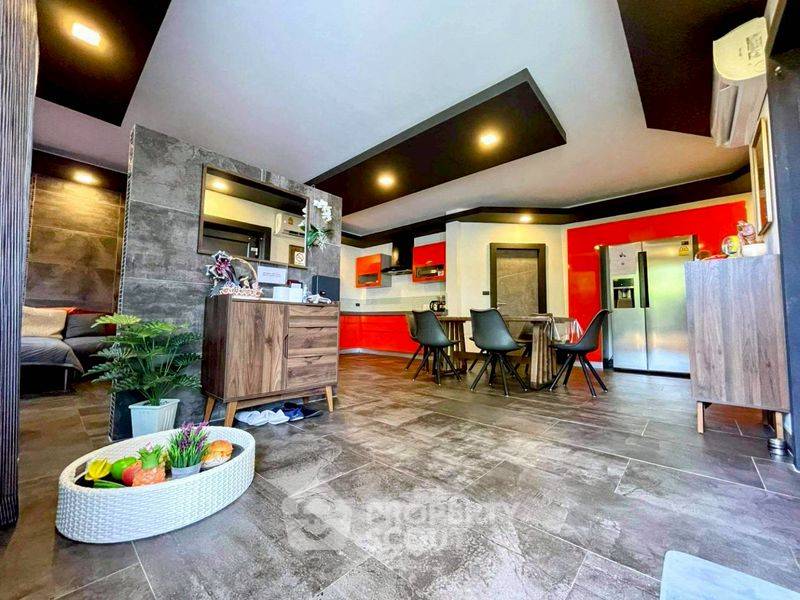 รูป วิลล่า 5-ห้องนอน ใกล้ ถนนพระตำหนัก พัทยา (ID 2144107) - รูปที่ 6/20