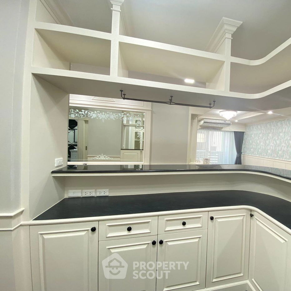 picture 2-BR Condo at Le Premier 2 Condominium near BTS Thong Lor (ID 698068) - 4/4