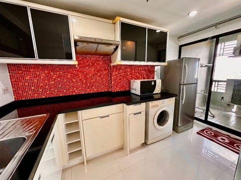 คอนโดห้องใหญ่   ใกล้ BRT  เดิน 250 ม. Terminal 21 พระราม 3    ผ่อนเพียง   9,xxx  