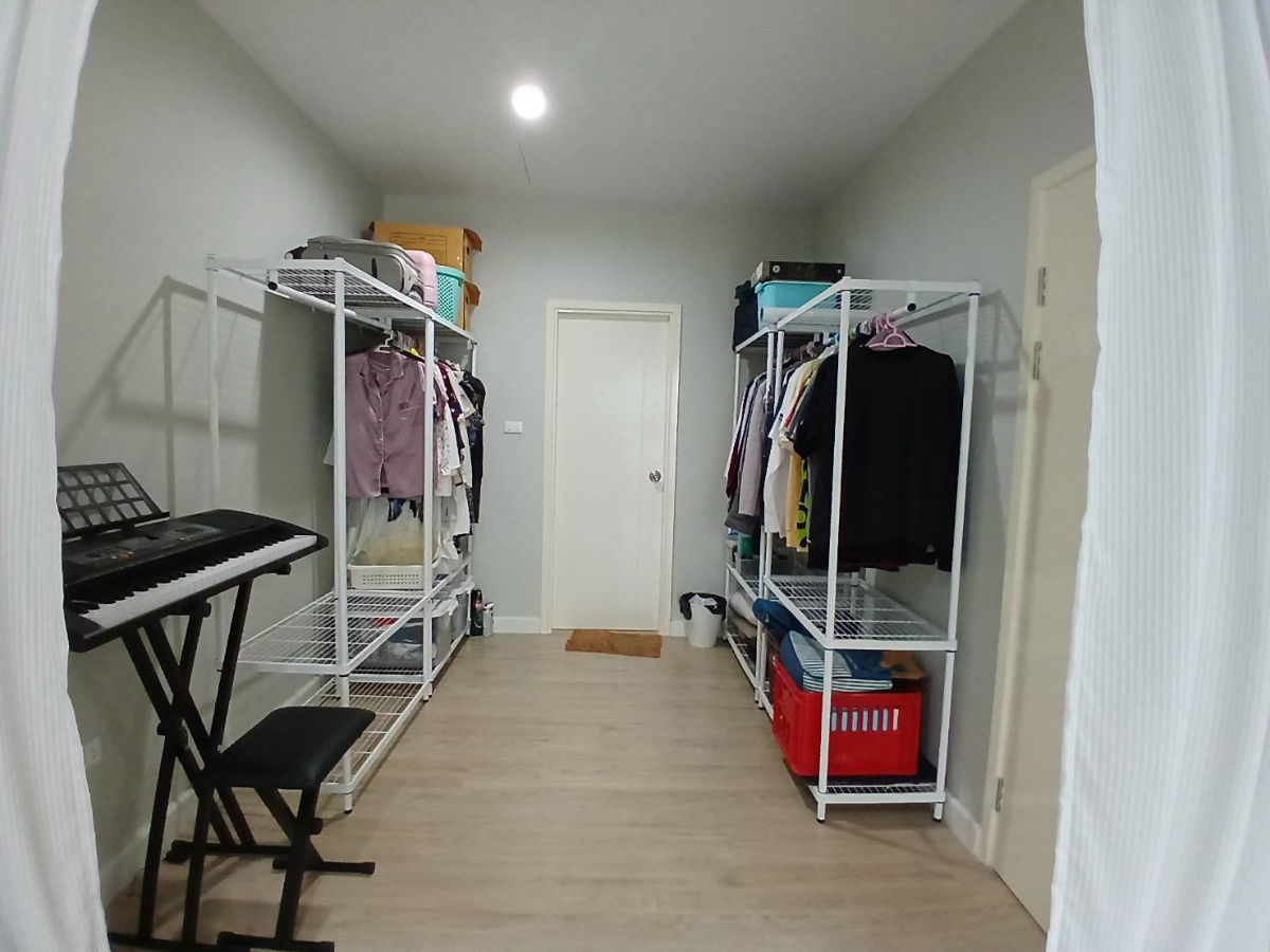 picture Townhome for sale, Nalin Avenue 5 Village , Ram Inthra-Min Buri Tel.0999983897 - 14/23