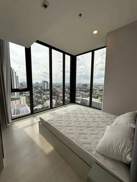 Condo for Rent at Mazarine Ratchayothin (C6808042)