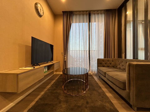 Condo for rent Whizdom Essence Monthly 35,000 thb.