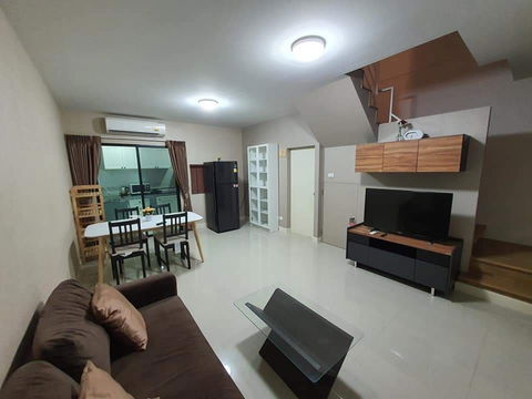 For rent Ban Klang Muang Ratchaphruek-Rama5 nice house ready to move