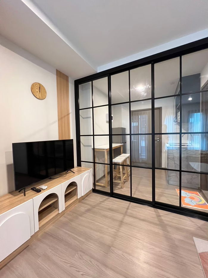 picture Aspire Ratchayothin is ready to rent at the beginning of September. Make an appointment first. Add LINE @Propertymakemoney. - 9/16
