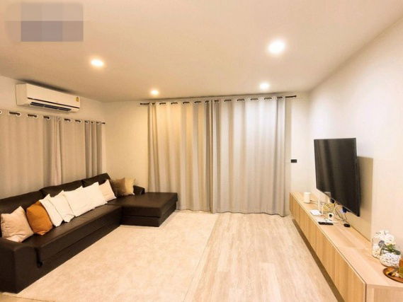 picture Detached House for rent : Setthasiri Krungthepkreetha 2 - 3/8