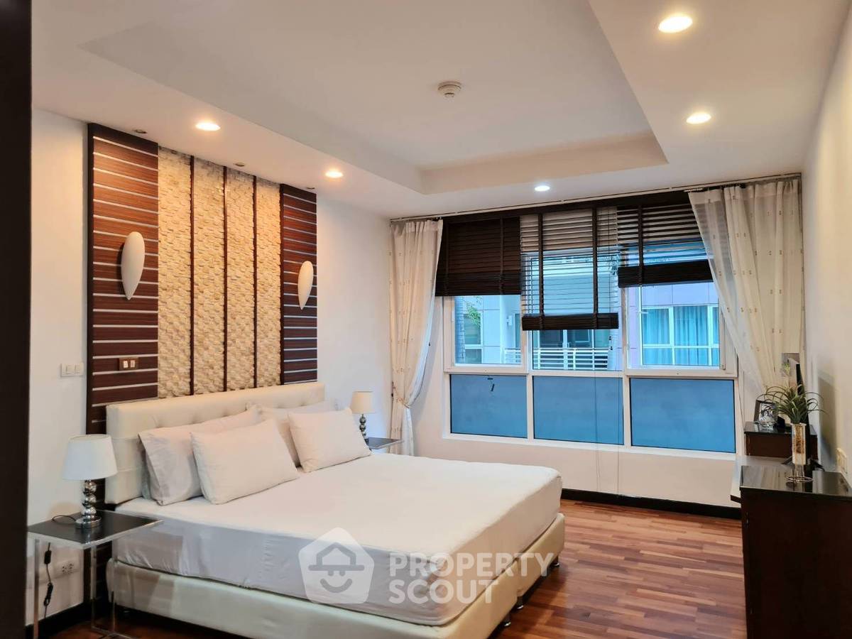 รูป คอนโด 2-ห้องนอน ที่ อเวนิว 61 คอนโดมิเนียม ใกล้ BTS ทองหล่อ (ID 734014) - รูปที่ 13/16