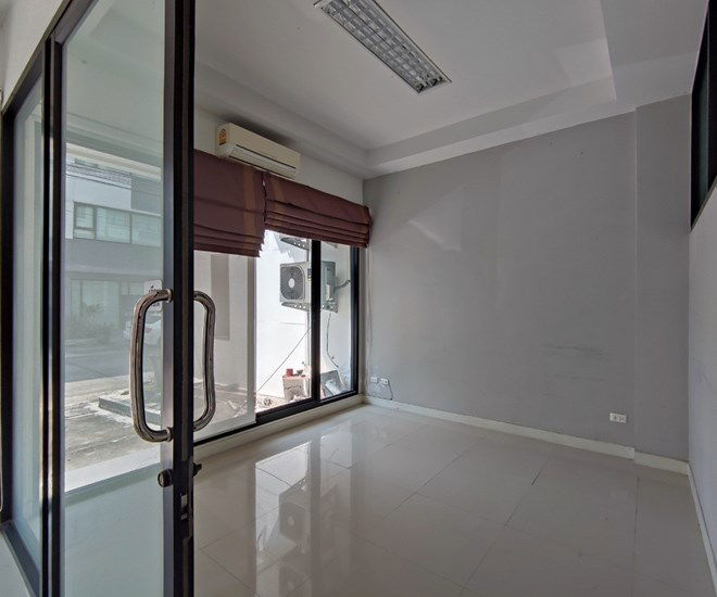 รูป อาคารพาณิชย์ สำหรับขาย Business Town  บางเสาธง บางเสาธง สมุทรปราการ - รูปที่ 3/20
